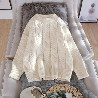Sweter Damski | Warkoczowy Splot z Prążkowanymi Mankietami
