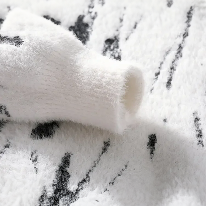Sweter Męski | Oversize'owy Krój, Nadruk i Żebrowanie na Dekolcie